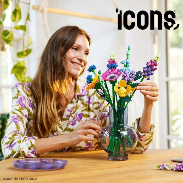 LEGO Icons